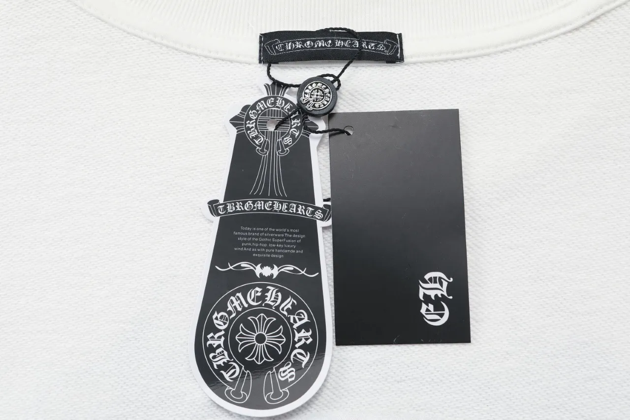 P270 Chrome Hearts American printed cross sweatshirt with Chrome Hearts Size: SMLXL Color: Black White